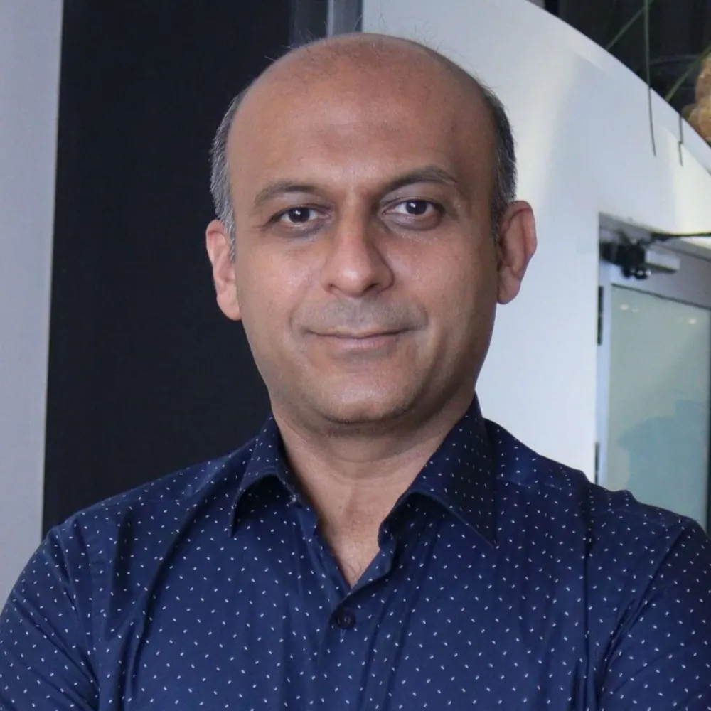 Dr. Tanseer Asghar — Bariatric Surgery at JJ Aesthetics Islamabad
